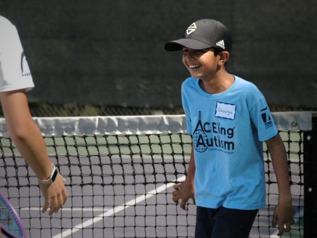 Meet Shaurya Smiles and a Forehand in Oak Park